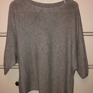 Uniqlo sweater